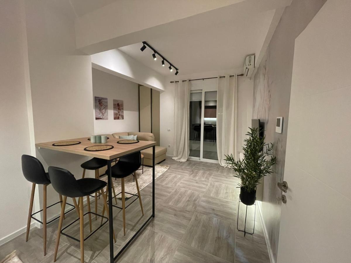 Elena Apartment Bar Luaran gambar
